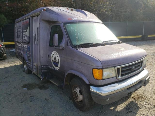 1FDWE35L55HA46878 - 2005 FORD ECONOLINE E350 SUPER DUTY CUTAWAY VAN PURPLE photo 1