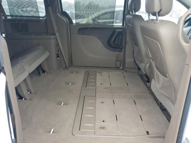 2C4RC1CG7GR193700 - 2016 CHRYSLER TOWN & COU TOURING L WHITE photo 11