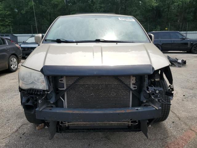 2C4RC1BG4ER294370 - 2014 CHRYSLER TOWN & COU TOURING BEIGE photo 5