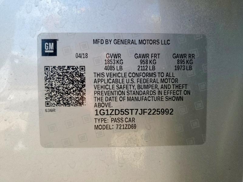 1G1ZD5ST7JF225992 - 2018 CHEVROLET MALIBU LT 银色 照片 12