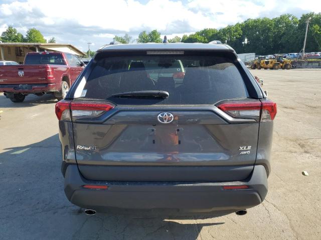2T3P1RFV9PC370504 - 2023 TOYOTA RAV4 XLE Gri fotoğraf 6