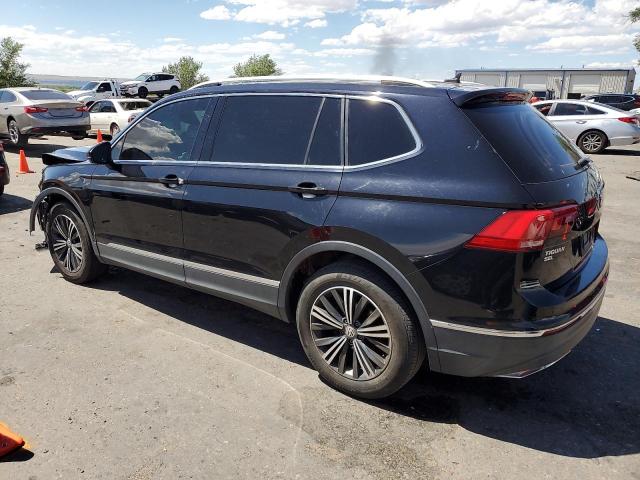 3VV3B7AX3JM005057 - 2018 VOLKSWAGEN TIGUAN SE Noir photo 2