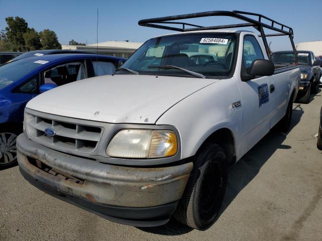 1FTDF1722WKA02200 - 1998 FORD F150 WHITE photo 1