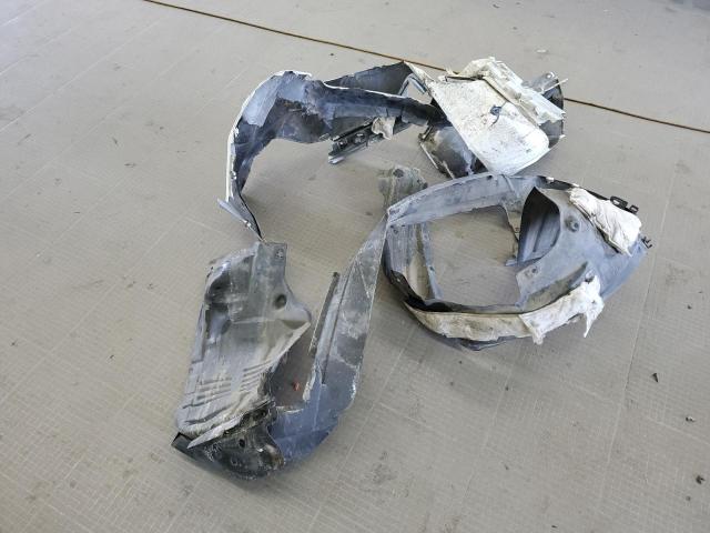 2T3BFREV0JW852913 - 2018 TOYOTA RAV4 LE თეთრი ფოტო 13