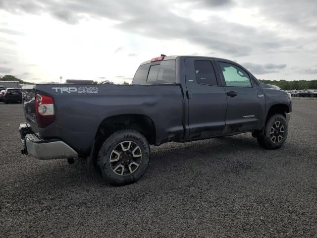5TFUY5F1XLX913674 - 2020 TOYOTA TUNDRA DOUBLE CAB SR/SR5 GRAY photo 3