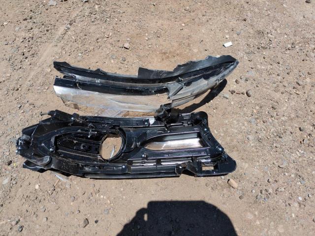 JHMGK5H5XHS017344 - 2017 HONDA FIT LX WHITE photo 12