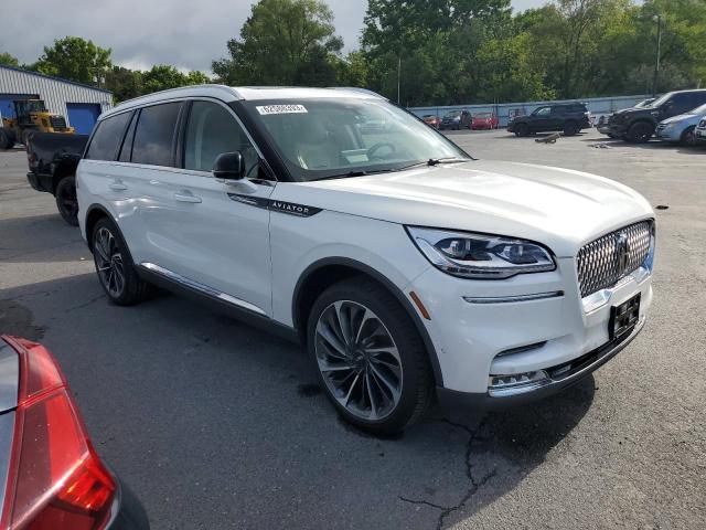 5LM5J7XC7LGL21517 - 2020 LINCOLN AVIATOR RESERVE WHITE photo 4