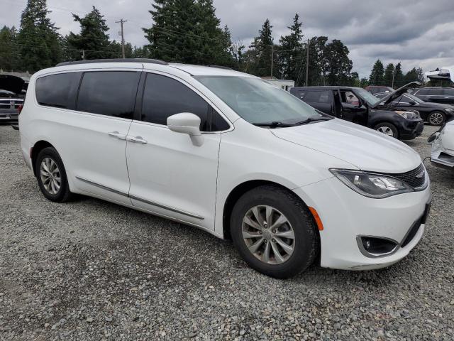 2C4RC1BG8HR720629 - 2017 CHRYSLER PACIFICA TOURING L WHITE photo 4