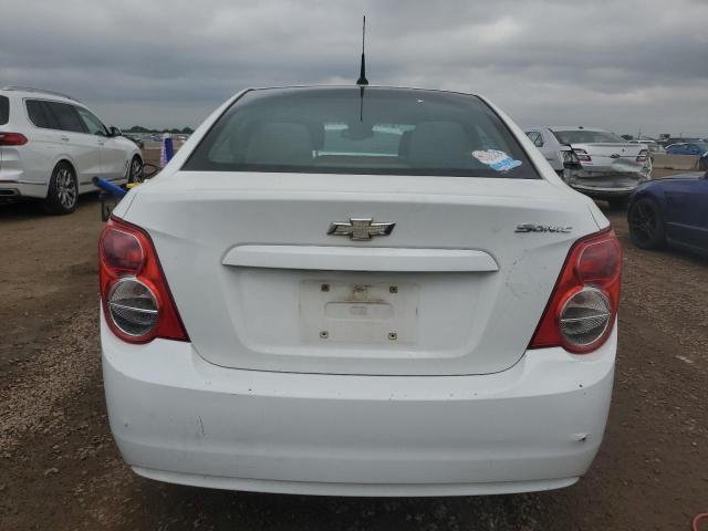 1G1JA5SH0D4121541 - 2013 CHEVROLET SONIC LS WHITE photo 6