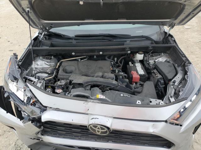 2T3H1RFV4NC201069 - 2022 TOYOTA RAV4 LE SILVER photo 12