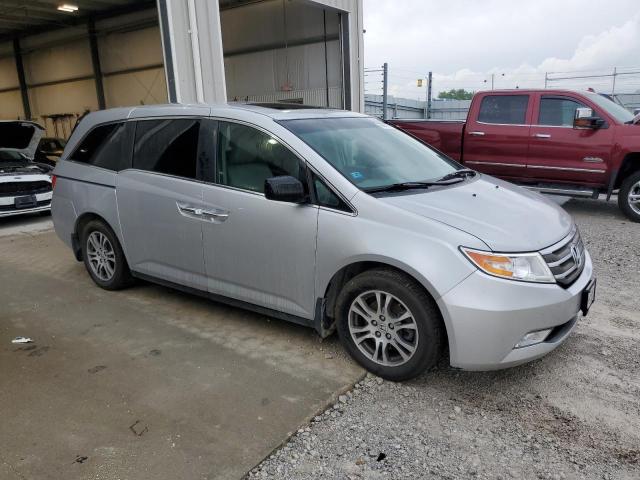 5FNRL5H67DB090694 - 2013 HONDA ODYSSEY EXL SILVER photo 4