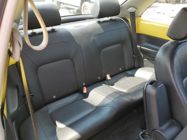 3VWRW3AG8AM032662 - 2010 VOLKSWAGEN NEW BEETLE YELLOW photo 10