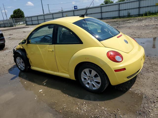 3VWRW3AG8AM032662 - 2010 VOLKSWAGEN NEW BEETLE YELLOW photo 2