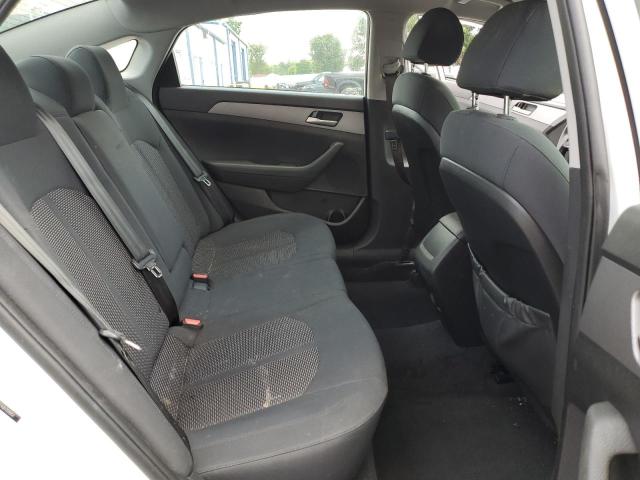 5NPE24AF4JH709951 - 2018 HYUNDAI SONATA SE თეთრი ფოტო 10