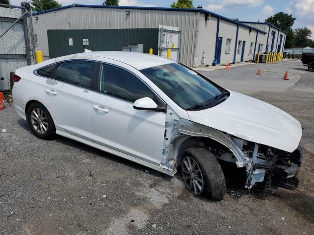 5NPE24AF4JH709951 - 2018 HYUNDAI SONATA SE თეთრი ფოტო 4