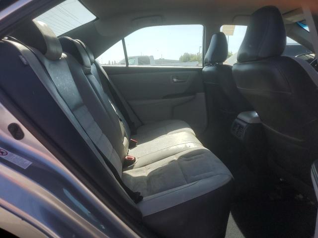 4T1BF1FK7GU212804 - 2016 TOYOTA CAMRY LE SILVER photo 10