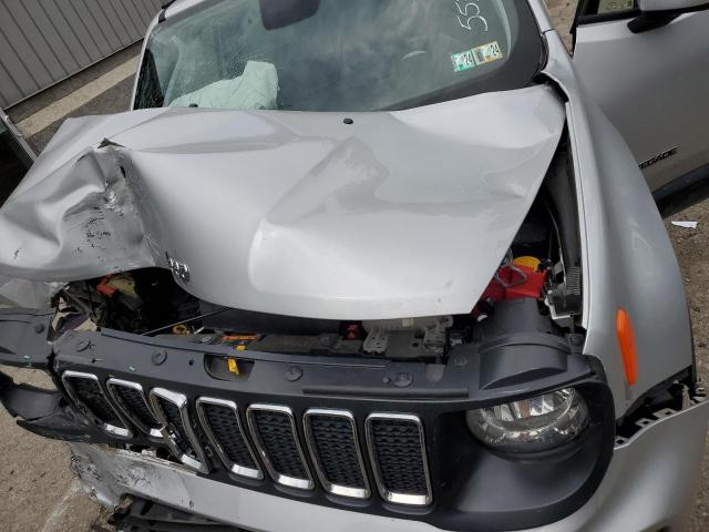 ZACNJBBB9KPJ75533 - 2019 JEEP RENEGADE LATITUDE SILVER photo 12