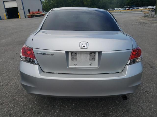 1HGCP26339A131549 - 2009 HONDA ACCORD LX SILVER photo 6