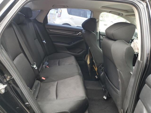 1HGCV1F4XJA001524 - 2018 HONDA ACCORD EX BLACK photo 10