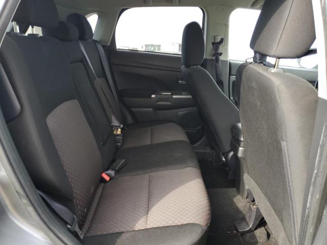 JA4AR3AU0KU017254 - 2019 MITSUBISHI OUTLANDER ES GRAY photo 10