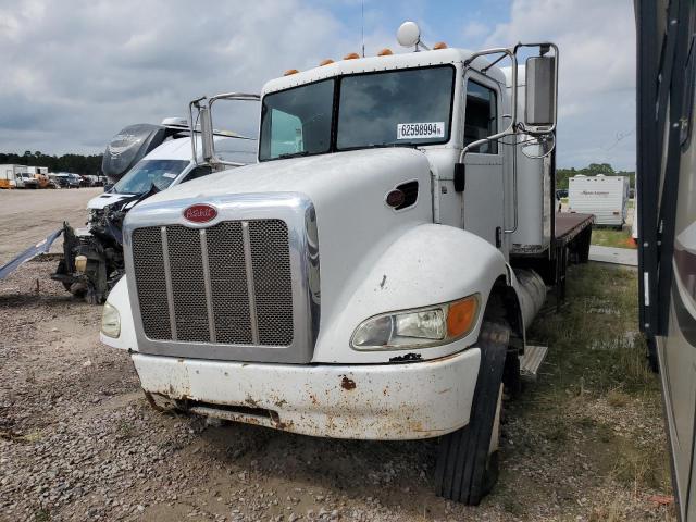 2NP2HN7X3CM146815 - 2012 PETERBILT 337 WHITE photo 2