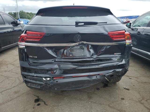 1V26E2CA6LC211815 - 2020 VOLKSWAGEN ATLAS CROS SE Черный фото 6