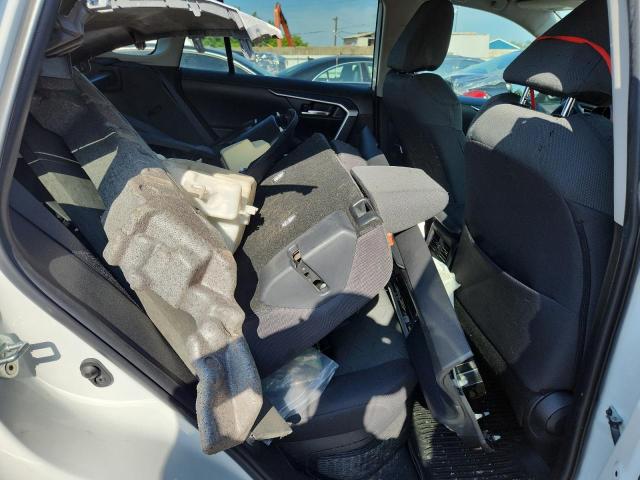 2T3RWRFV0PW176209 - 2023 TOYOTA RAV4 XLE WHITE photo 11
