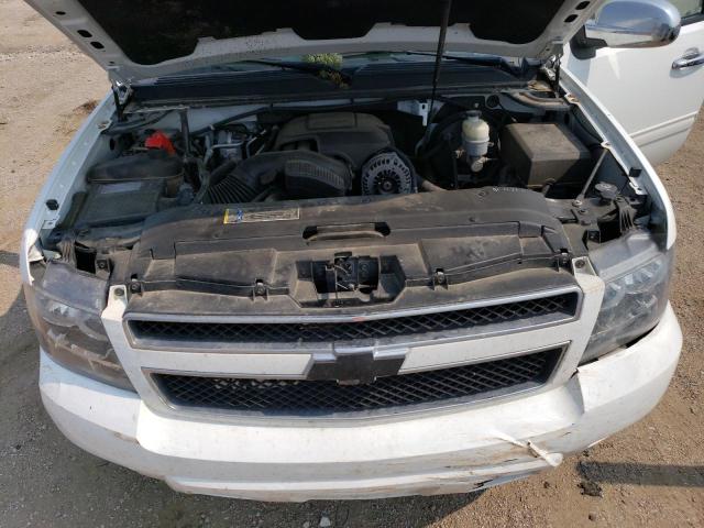 1GNUKJE35AR176132 - 2010 CHEVROLET SUBURBAN K1500 LT WHITE photo 12