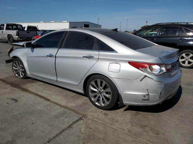 5NPEC4AB9CH430427 - 2012 HYUNDAI SONATA SE SILVER photo 2