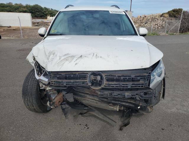 WVGAV7AX5HK048888 - 2017 VOLKSWAGEN TIGUAN S WHITE photo 5