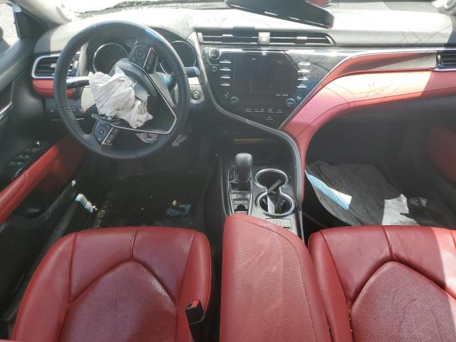 4T1B61HK4JU066267 - 2018 TOYOTA CAMRY XSE SILVER photo 8