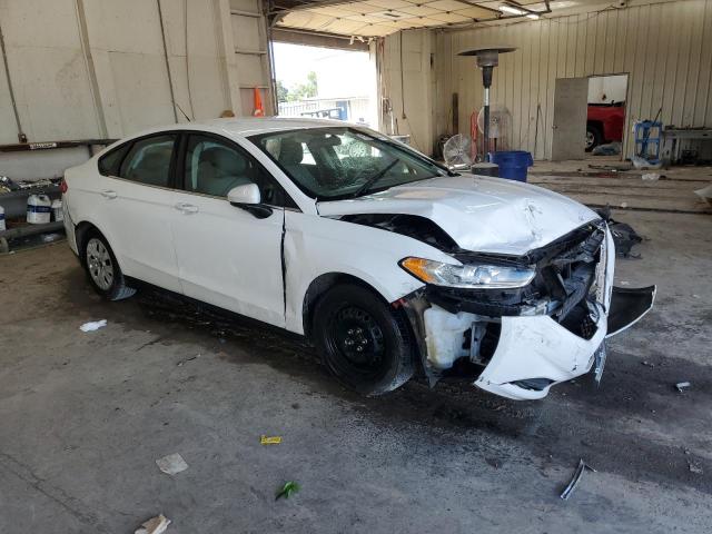 3FA6P0G74DR188462 - 2013 FORD FUSION S WHITE photo 4