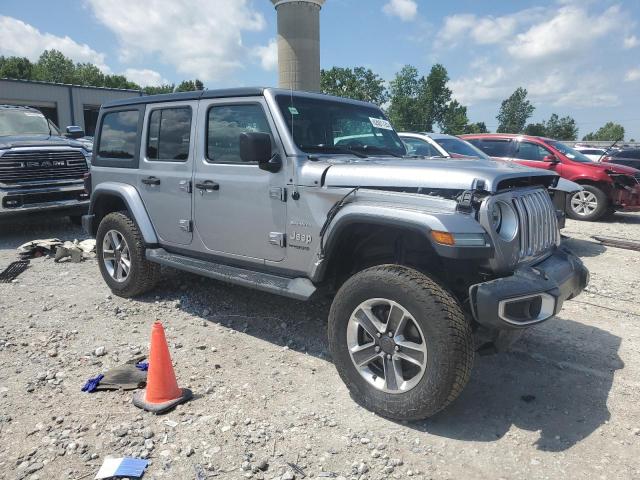 1C4HJXEN8LW152252 - 2020 JEEP WRANGLER U SAHARA SILVER photo 4