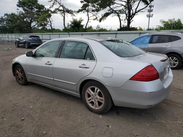 1HGCM56857A105814 - 2007 HONDA ACCORD EX SILVER photo 2