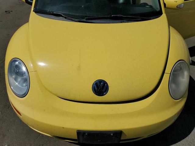 3VWPG3AG8AM011041 - 2010 VOLKSWAGEN NEW BEETLE YELLOW photo 11