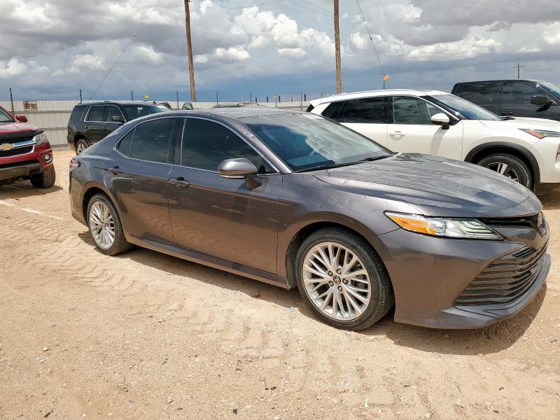 4T1B11HK6KU189777 - 2019 TOYOTA CAMRY L 灰色 照片 4