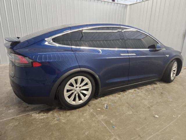 5YJXCBE27GF017661 - 2016 TESLA MODEL X BLUE photo 3