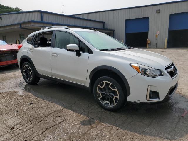 JF2GPADC4GH329818 - 2016 SUBARU CROSSTREK PREMIUM WHITE photo 4