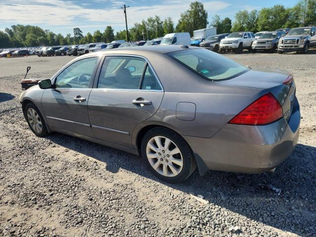 1HGCM665X7A028725 - 2007 HONDA ACCORD EX GOLD photo 2