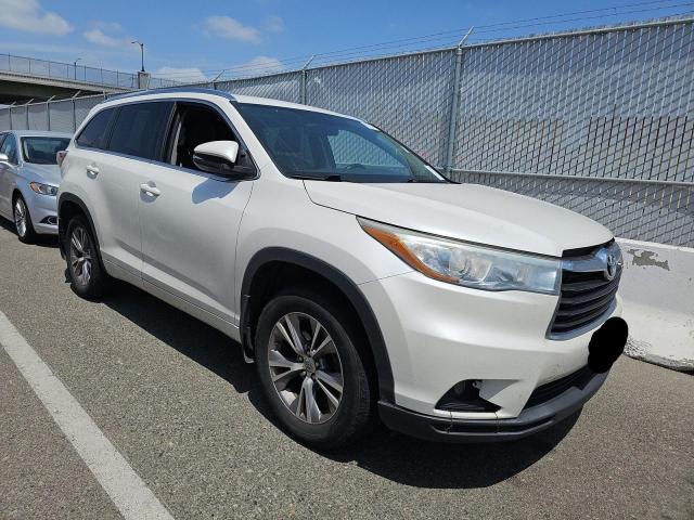 5TDJKRFHXFS168847 - 2015 TOYOTA HIGHLANDER XLE WHITE photo 1