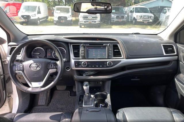 5TDJKRFHXFS168847 - 2015 TOYOTA HIGHLANDER XLE WHITE photo 9