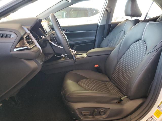 4T1T11AK4RU843653 - 2024 TOYOTA CAMRY SE NIGHT SHADE WHITE photo 7