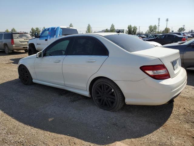 WDDGF8FB3BA509622 - 2011 MERCEDES-BENZ C 250 4MATIC WHITE photo 2