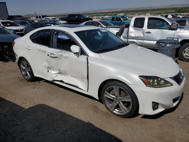 JTHBF5C26B5152306 - 2011 LEXUS IS 250 WHITE photo 4