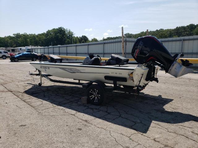 CRC10588J819 - 2019 CRES BOAT/TRL WHITE photo 3
