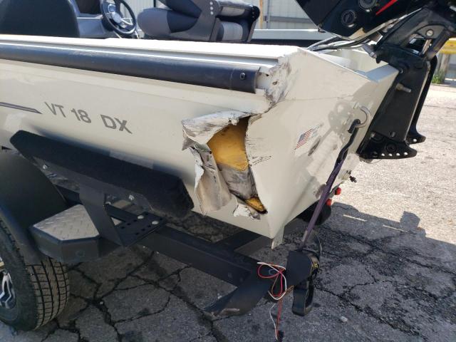 CRC10588J819 - 2019 CRES BOAT/TRL WHITE photo 9