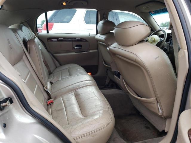 1LNHM81W22Y635634 - 2002 LINCOLN TOWN CAR EXECUTIVE BEIGE photo 10