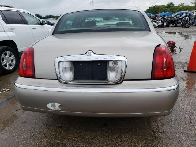 1LNHM81W22Y635634 - 2002 LINCOLN TOWN CAR EXECUTIVE BEIGE photo 6