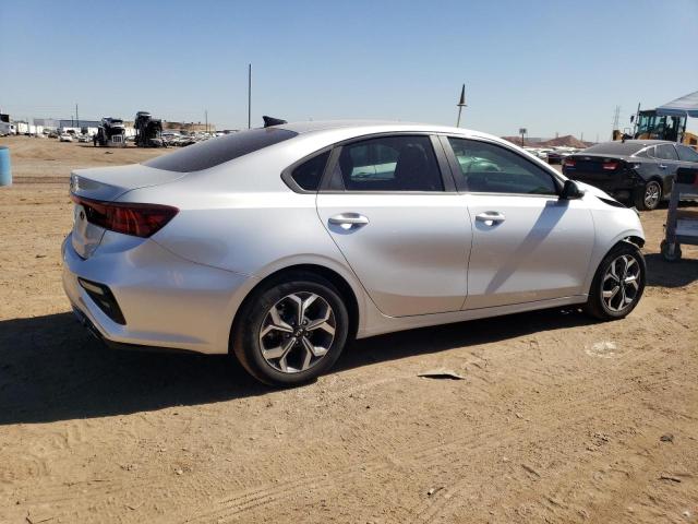 3KPF24AD9KE094239 - 2019 KIA FORTE FE SILVER photo 3