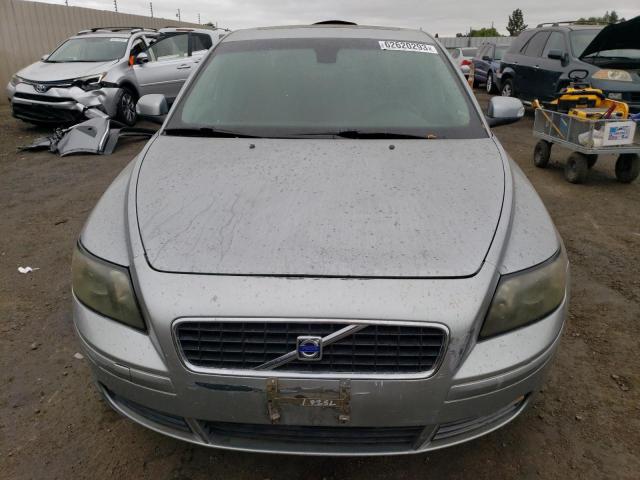 YV1MH682272259150 - 2007 VOLVO S40 T5 SILVER photo 5